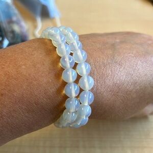 Opalite (one) 8mm stretch bracelet top quality new